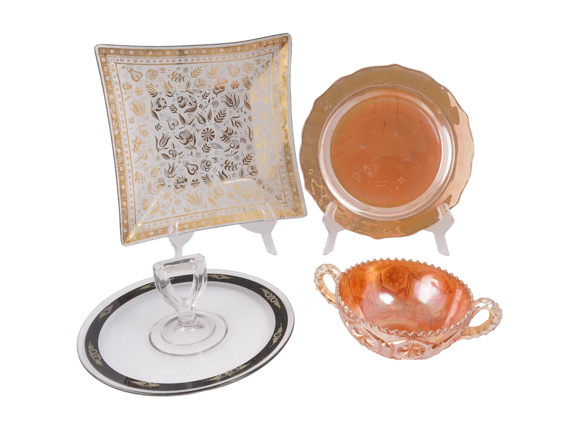 COLLECTION OF FOUR GLASS WARES TRAYS AND PLATES PIC-0